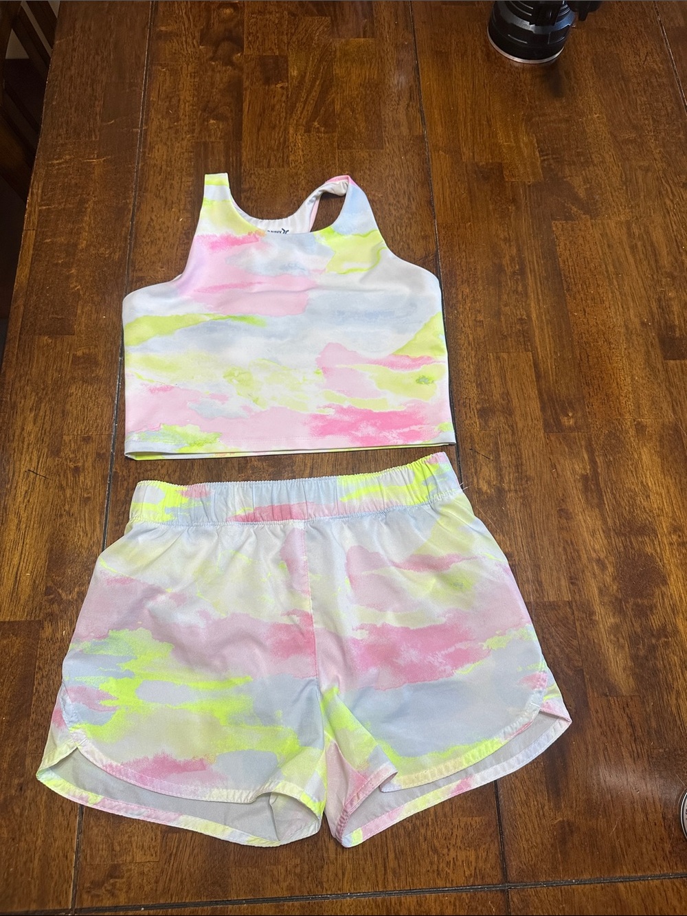 Old Navy Pastel Tie-Dye Crop Tank Bra & Shorts Set - L(10-12)